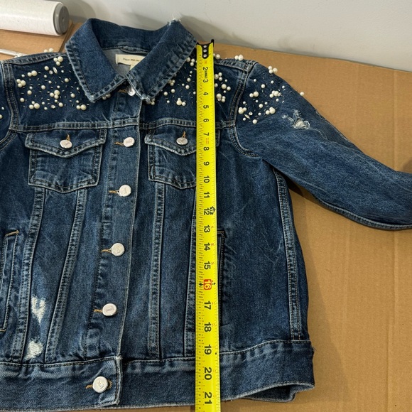 NWT Anthropologie Donovan Pearled Denim Trucker Button Down Jacket Distressed Sm - Picture 13 of 15